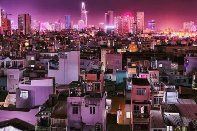 美國或收割越南經(jīng)濟(jì),為15國敲響警鐘,外媒:越南經(jīng)濟(jì)或?qū)⒊霈F(xiàn)衰退